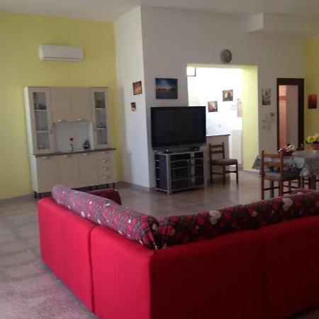 Casa Salento Con Piscina E Barbecue Semesterbostad *