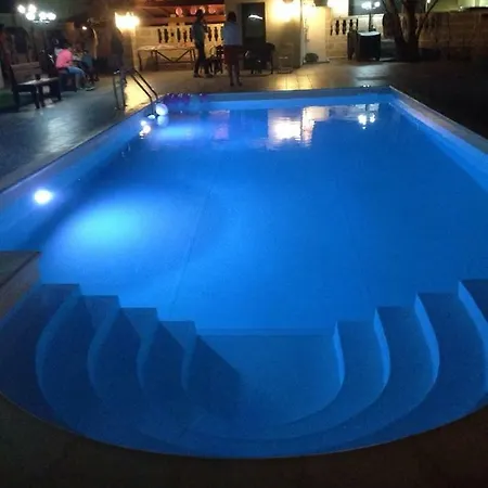 Tatil Evi Casa Salento Con Piscina E Barbecue *